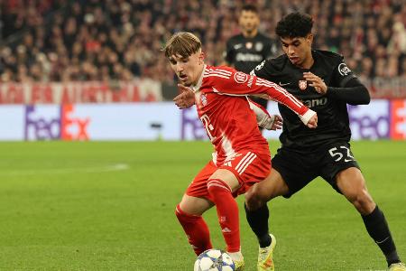 Bayern jubeln bei Davies-Comeback: Achtelfinale fast fix