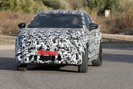 Nissan Juke EV Erlkönig