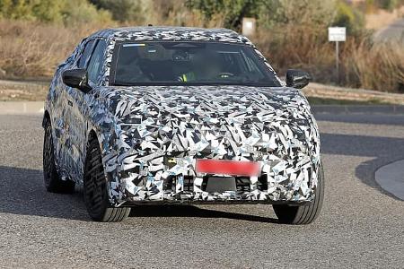 Nissan Juke EV Erlkönig