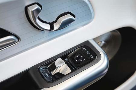 Mercedes CLA, Fensterheberschalter