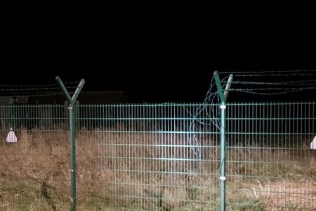 Zaun am Umspannwerk in NMS zerschnitten
Foto Bundespolizei