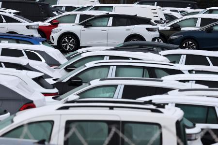 Ein Grund für die Krise: Die Autobranche schwächelt. (Archivbild)