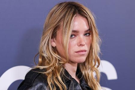 So düster wird "Supergirl" mit Milly Alcock