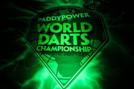 Merk mit Auftaktsieg im Ally Pally: "Nehmen Pub auseinander"