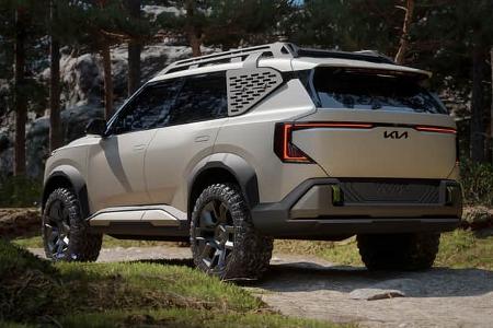 11/2025 Kia EV5 WKNDR Concept