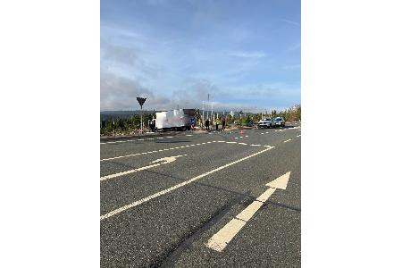 Unfallstelle B 4, Abzweig B 242-Oderteich.