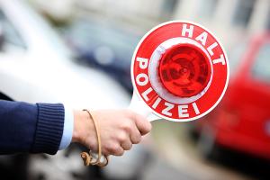 Symbolbild: Kontrolle der Polizei