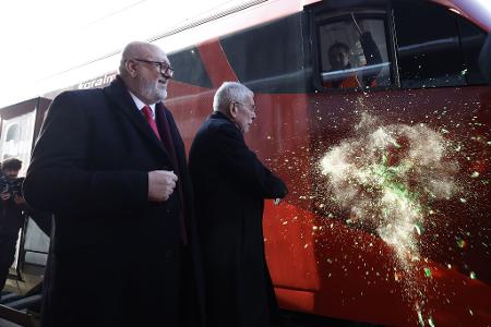 Der Bau hat rund 5,9 Milliarden Euro gekostet.