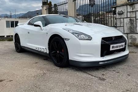 Nissan GT-R Replika auf Basis Ford Cougar