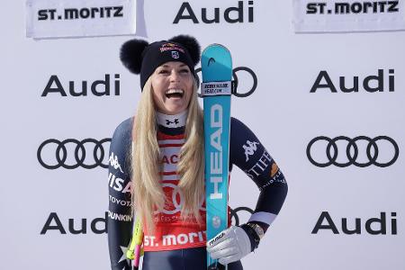  Lindsey Vonn (USA) feiert ihren Sieg beim Ski Alpin Weltcup in St. Moritz.