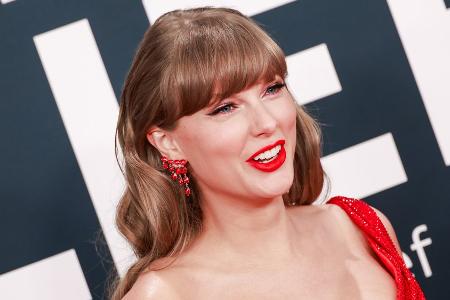 Neues Album und Verlobung: Taylor Swifts Jahr der großen Gefühle
