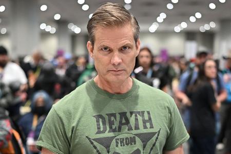 Casper Van Dien