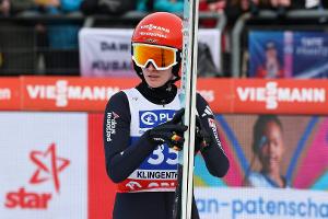 Skispringen: Freitag als Vierte mit bestem Saisonergebnis