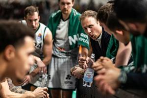 Trier verlängert mit Schneider - und schlägt Bonn