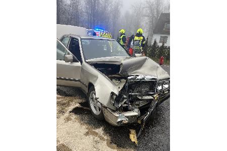 Unfall auf der B483 am Samstag.