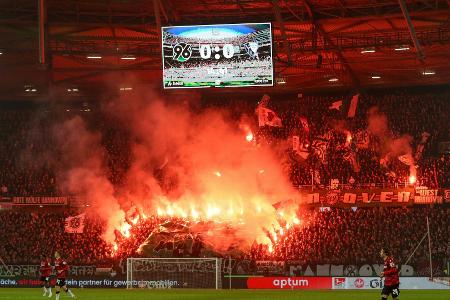 Rösler zu Pyroeinsatz: 