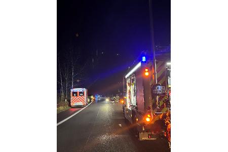 (c) Feuerwehr Herdecke-Bilder dürfen nur in Zusammenhang mit dem Einsatz verwendet werden