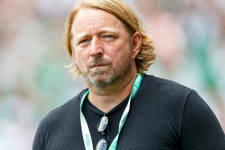 Mislintat stellt Sportdirektor Weber frei