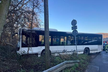 Der verunfallte Linienbus