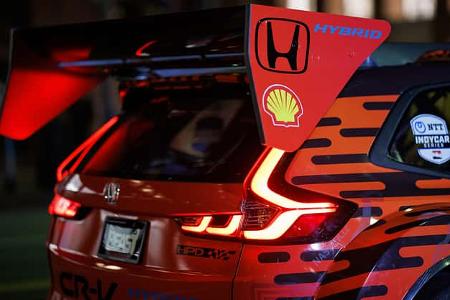 Honda CR-V Hybrid Racer