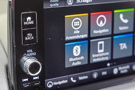 Honda Civic e:HEV Sport, Infotainment