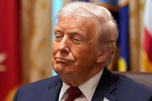 Trump will zehn Milliarden Dollar von der BBC erstreiten.