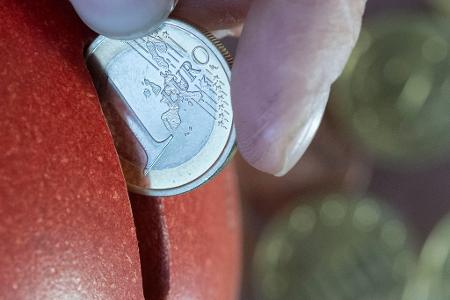 Sparen wie die Eltern? Ererbtes Finanzwissen hat bisweilen Lücken. (Symbolbild)