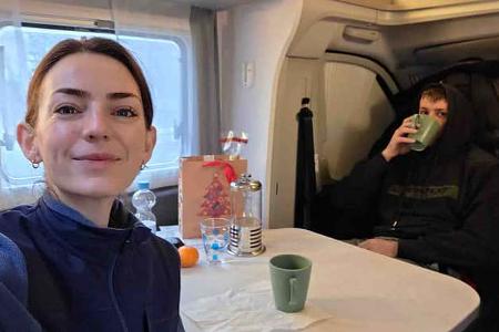 Dauertest, Carado T447, Sitzgruppe, Kaffee, Selfie