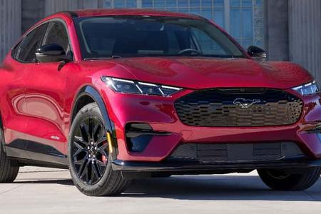 Ford Mustang Mach-E Sportpaket US-Modelljahr 2025