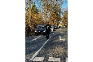 Die Aufnahme entstand bei einer zweiten Kontrollstelle an der Braunschweiger Straße, Höhe der August-Horch-Straße