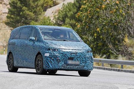 Erlkönig Mercedes VLE