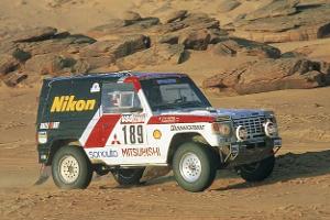 12/2025 Mitsubishi Pajero Dakar 1985 Restaurierung