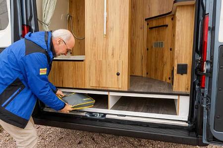 Stauraum, Karmann Dexter 595, Wohnmobil, Camping, Camperbus