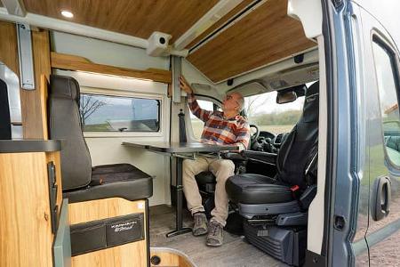 Sitzgruppe, Karmann Dexter 595, Wohnmobil, Camping, Camperbus