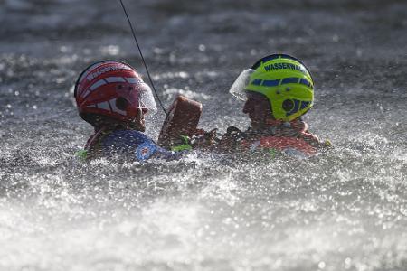 2024 starben nach DLRG-Angaben 411 Menschen in deutschen Gewässern. (Archivbild)