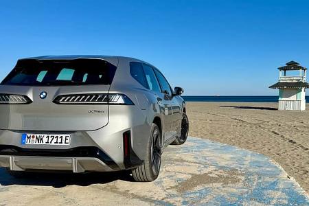 12/2025 BMW iX3 50 xDrive 2026