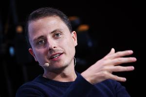 Christian Hecker, Mitgründer und Chef von Trade Republic, kann sich über neue Investoren freuen. (Archivbild)