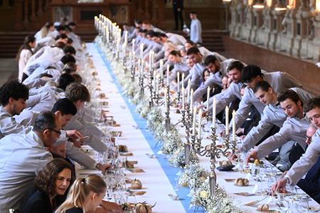 Bankett für die schwedische Königin - Silvia bekommt die Bayerische Staatsmedaille