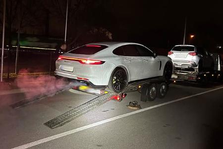 Porsche Panamera E-Hybrid Zoll