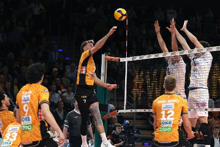 Volleyball: Friedrichshafen nach Sieg gegen Berlin im Finale