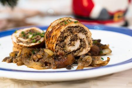 Für das Weihnachtsmenü: Putenroulade mit Maronen-Pilz-Füllung