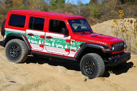 Jeep Wrangler Ugly Sweater Weihnachtspulli Look