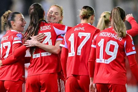 Königsklasse: Bayern-Frauen treffen auf Atletico oder ManU