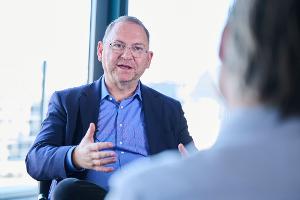 Verdi-Chef Frank Werneke: "Es ist da eine sehr kämpferische Stimmung."