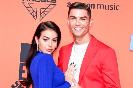 Georgina Rodriguez schwärmt vom Verlobungsring von Cristiano Ronaldo