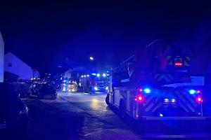 Die Feuerwehr war mit einem Löschzug an der Hombergstraße vor Ort.