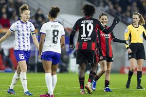 Frauen-Bundesliga: Frankfurt mit lockerem Sieg in Essen