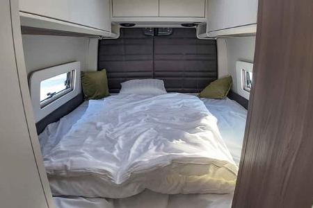 Kabe Abisko Van 690 LB, Mercedes, Bett
