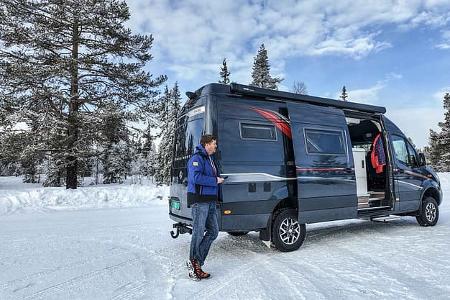 Kabe Abisko Van 690 LB, Mercedes, seitlich, Schnee