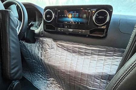 Kabe Abisko Van 690 LB, Mercedes, Isoliervorhang